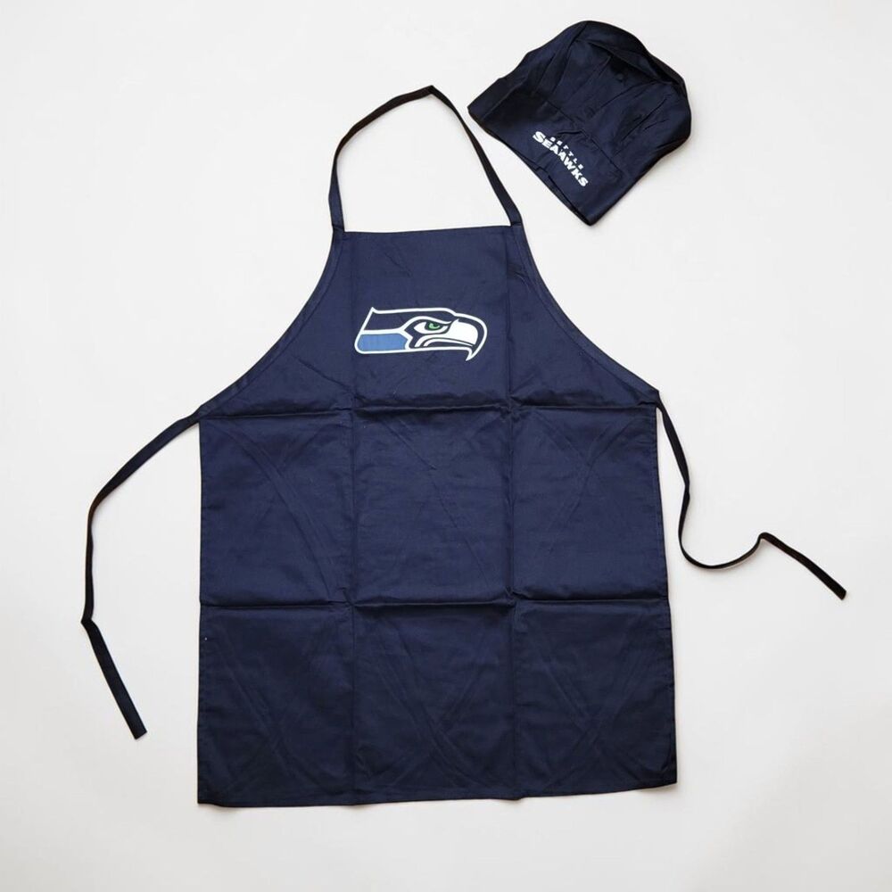 Seattle Seahawks Tailgating Grill Apron and Chef's Hat Set